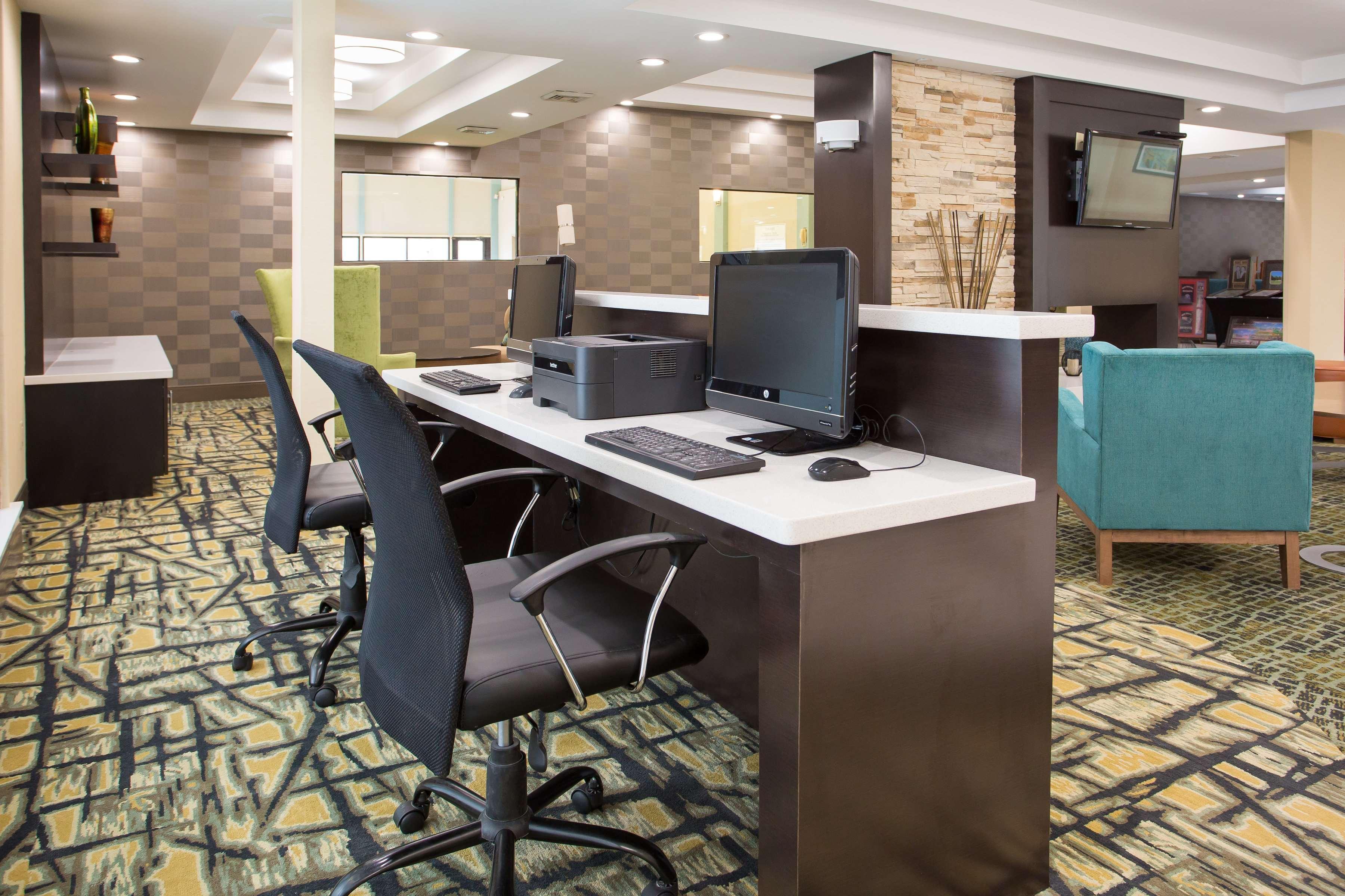 Best Western Plus New Englander Woburn Extérieur photo