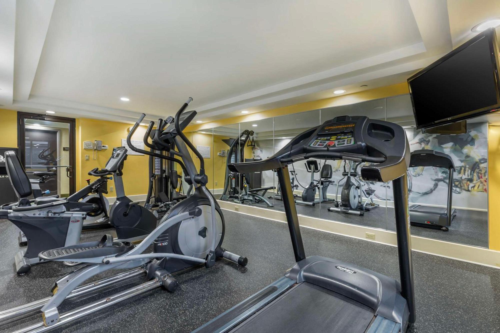 Best Western Plus New Englander Woburn Extérieur photo