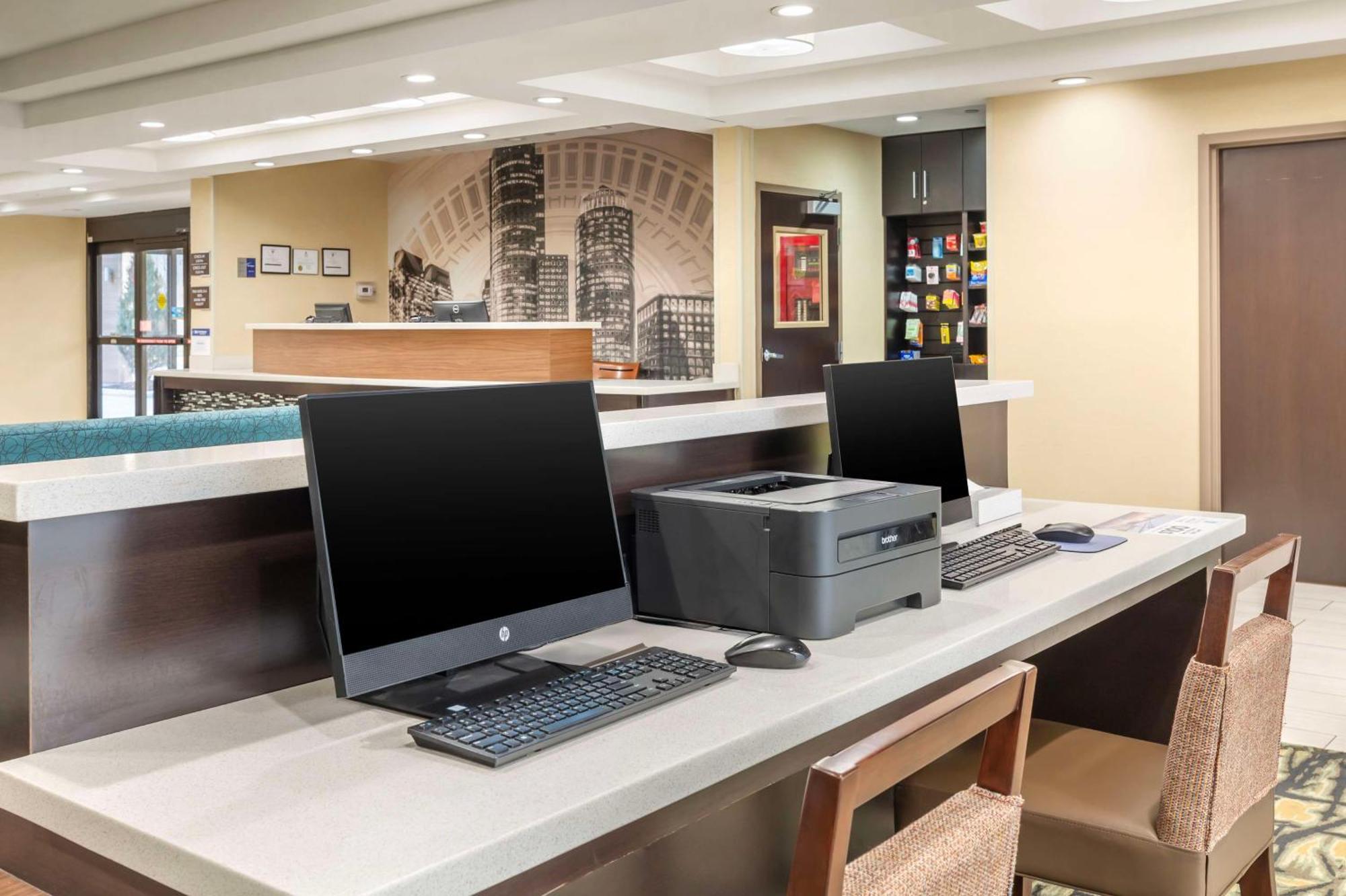 Best Western Plus New Englander Woburn Extérieur photo