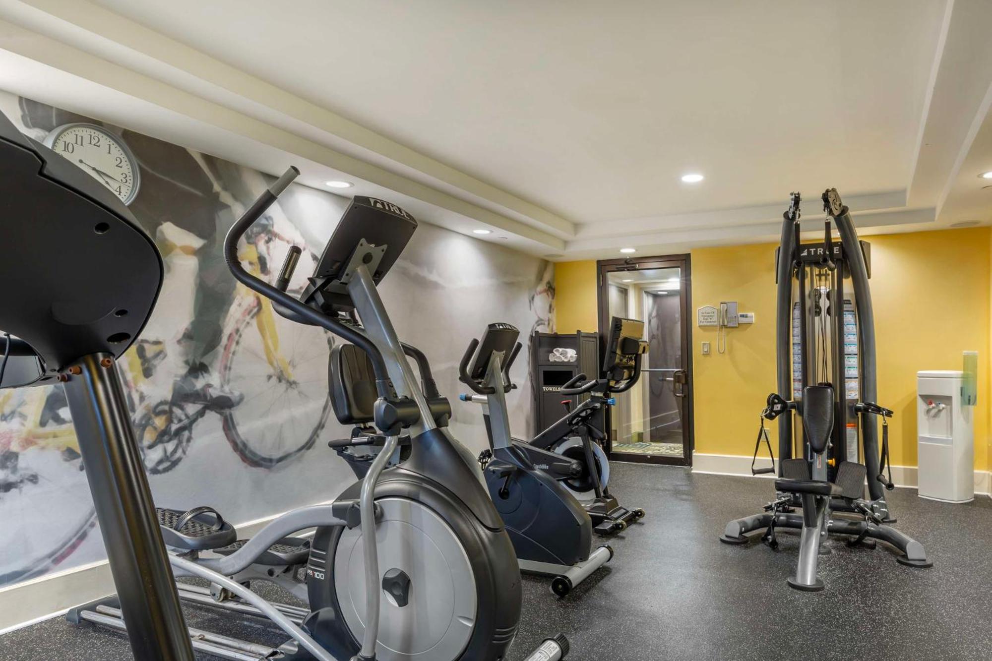 Best Western Plus New Englander Woburn Extérieur photo