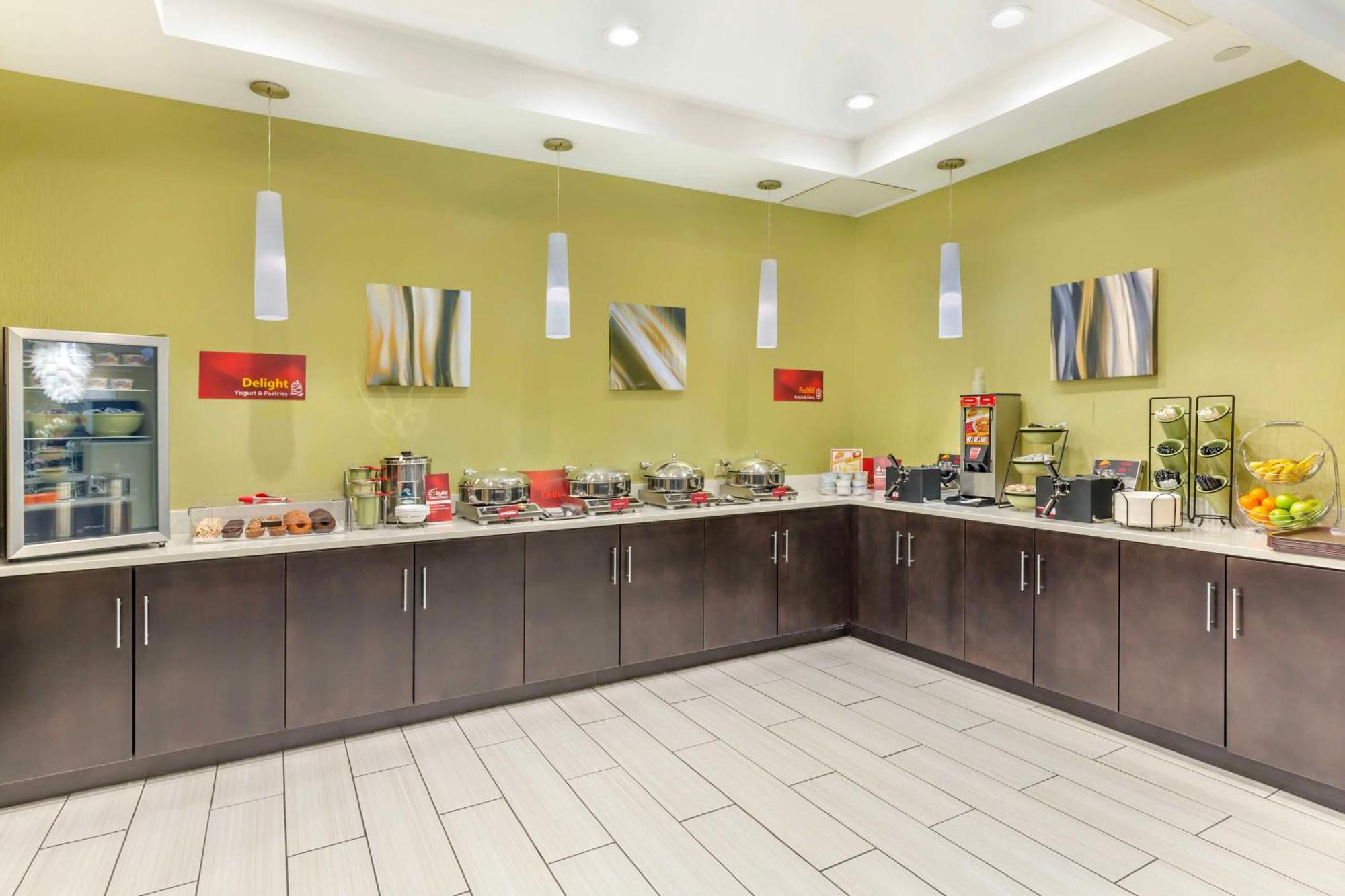 Best Western Plus New Englander Woburn Extérieur photo