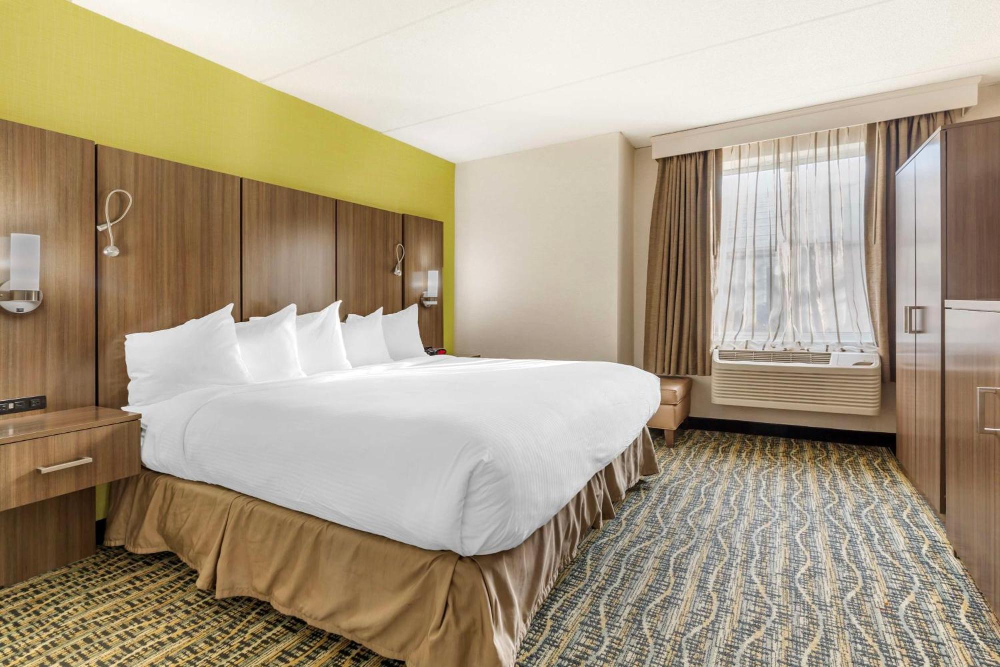 Best Western Plus New Englander Woburn Extérieur photo