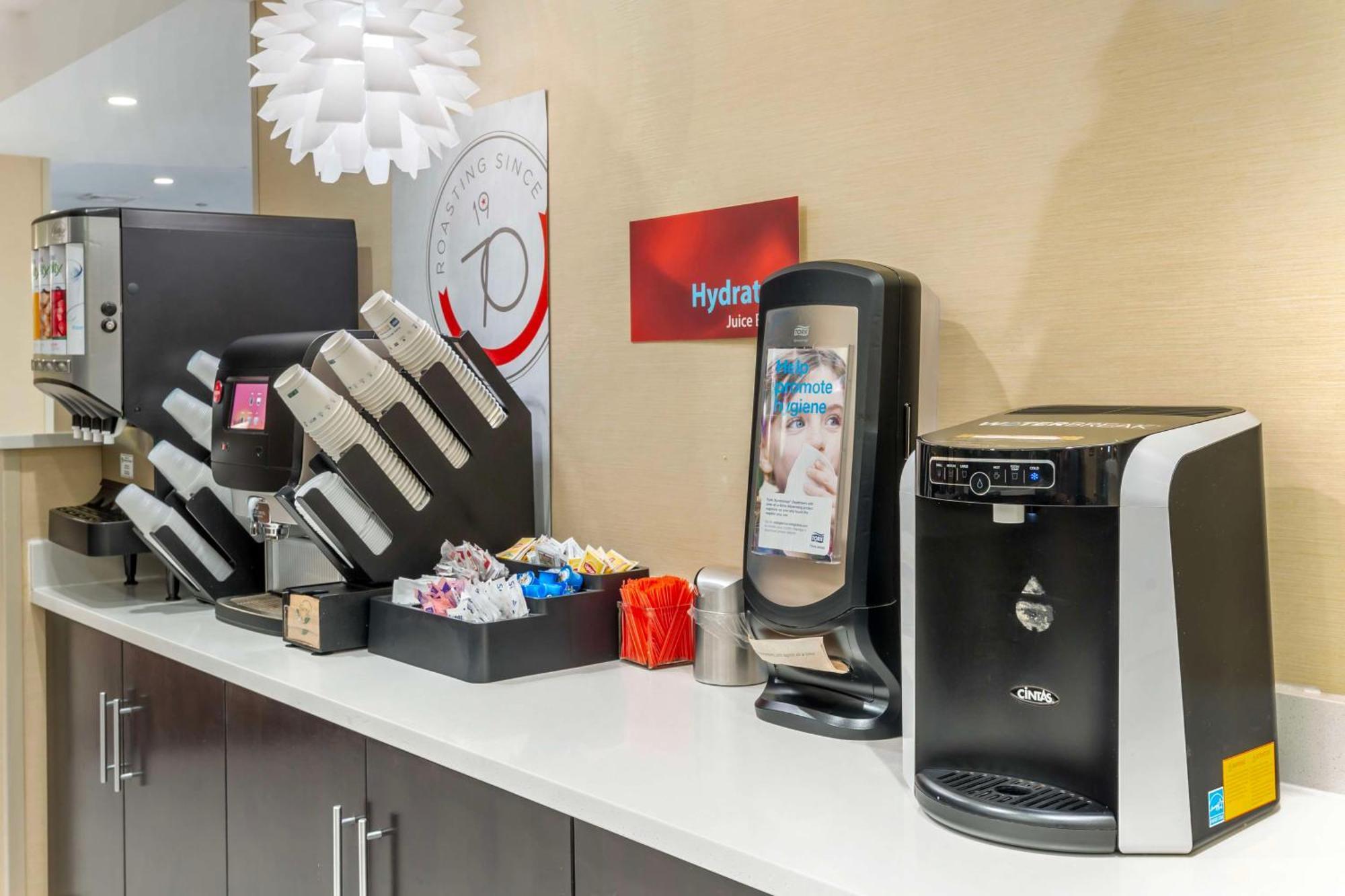 Best Western Plus New Englander Woburn Extérieur photo
