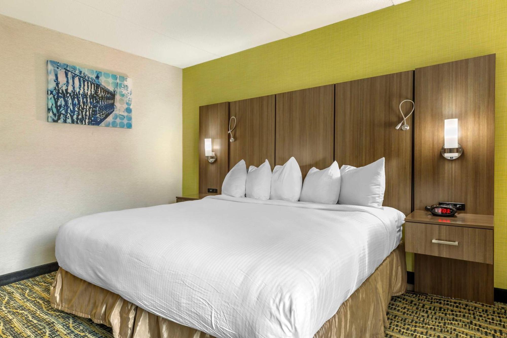 Best Western Plus New Englander Woburn Extérieur photo
