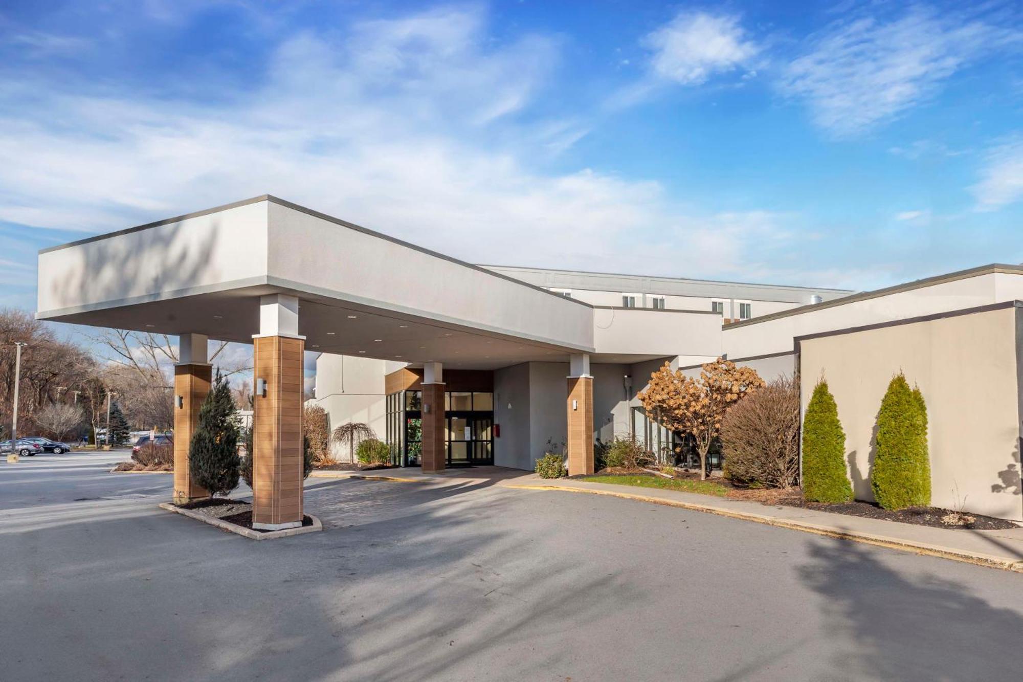 Best Western Plus New Englander Woburn Extérieur photo