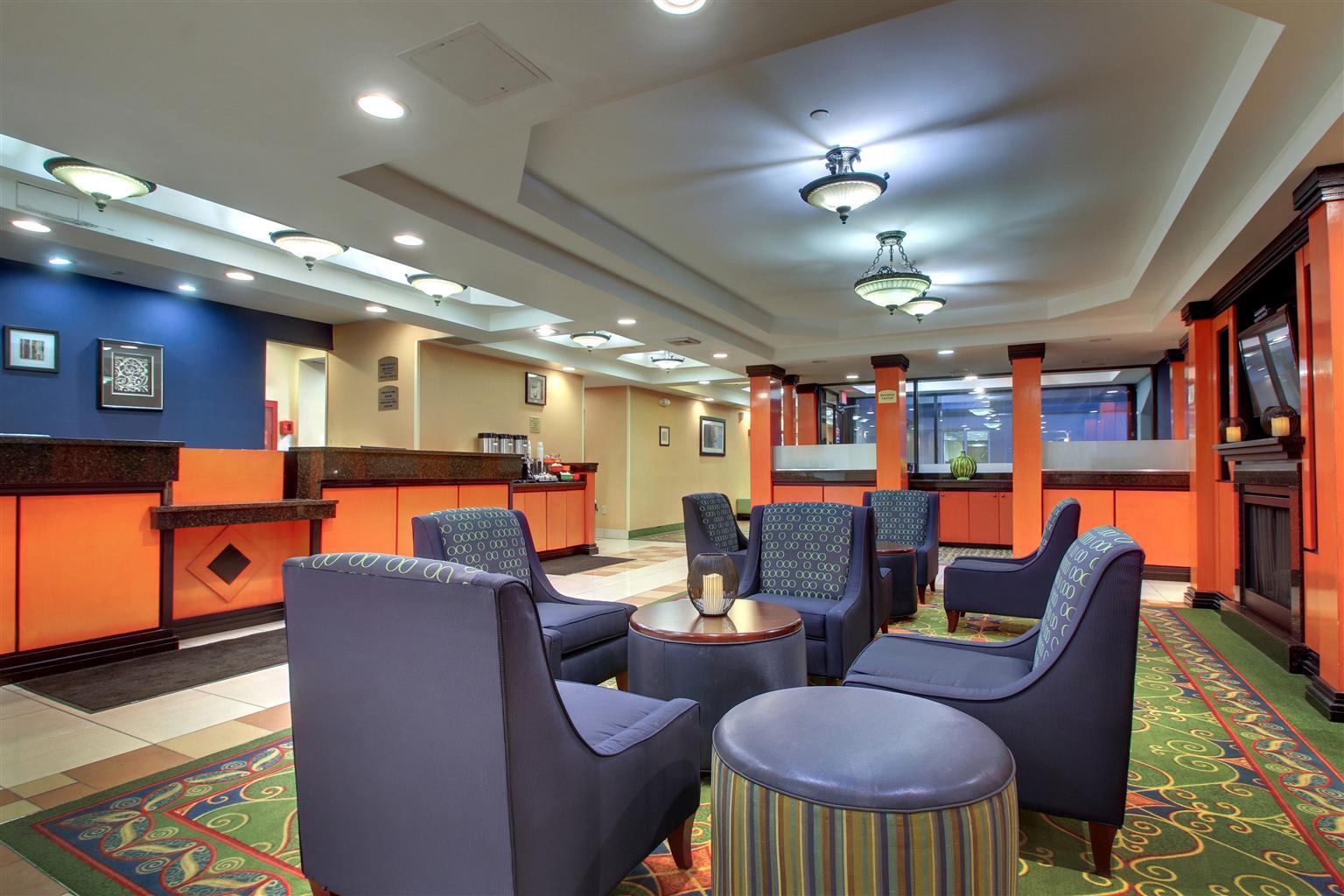 Best Western Plus New Englander Woburn Extérieur photo